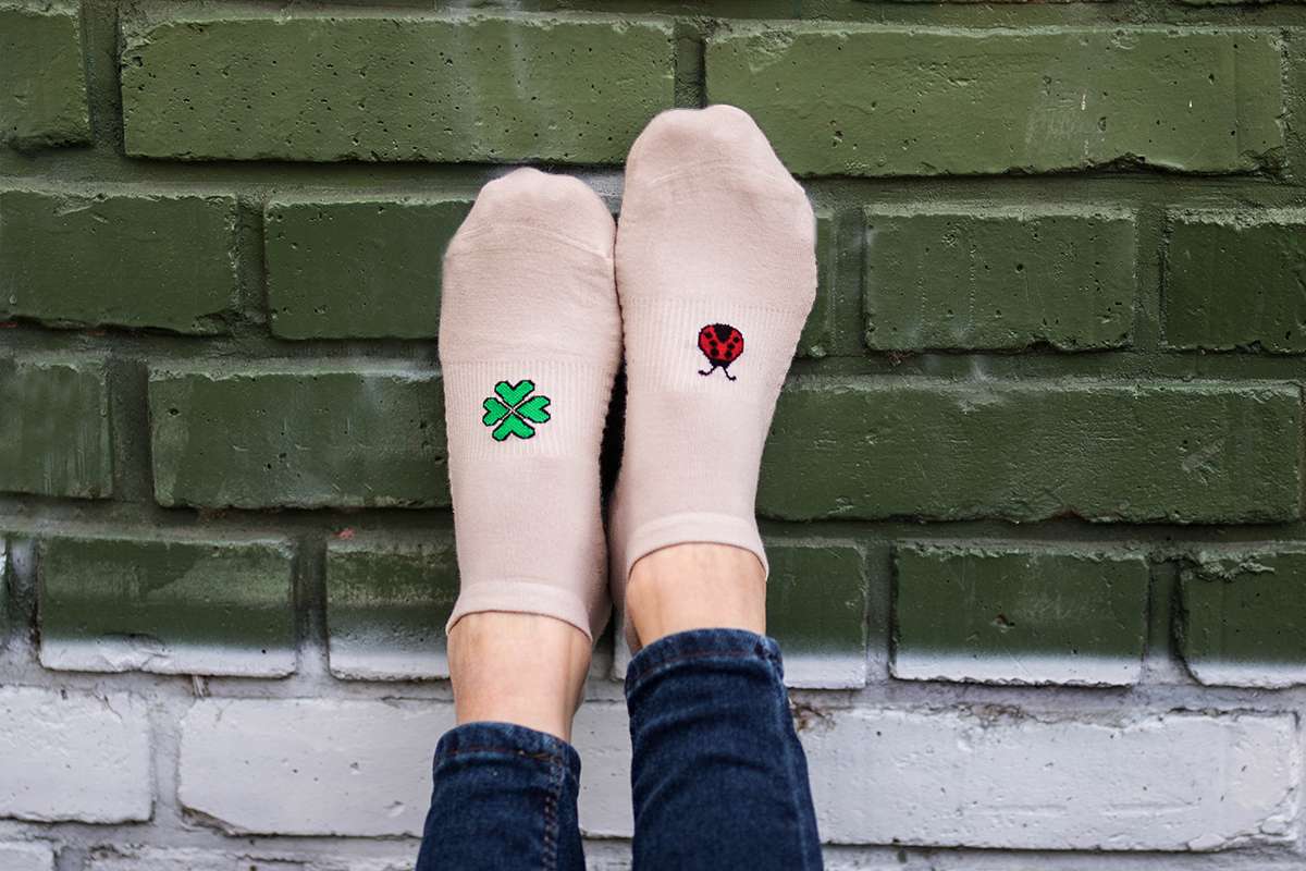 Īsas kokvilnas zeķes Active Day ar āboliņu un mārīti - Image 2