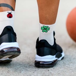 Alternative view of Active Day kokvilnas zeķes ar āboliņu un mārīti