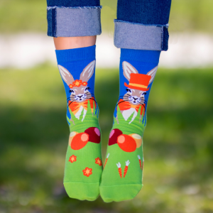 Alternative view of Mākslinieciskās zeķes Lieldienu zaķis - Zaļas